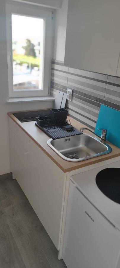 Val Apartmani, Stara Novalja Kültér fotó